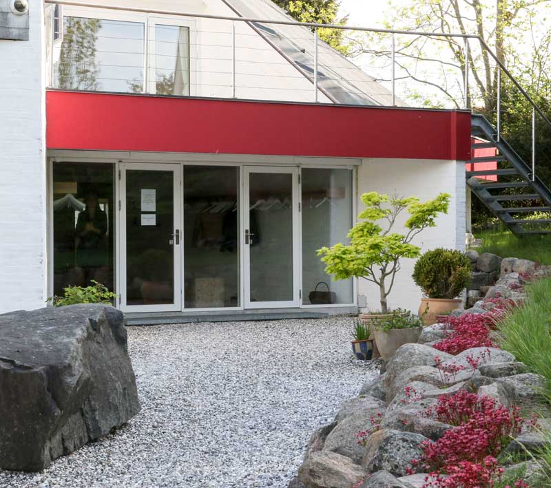 Tigerens Redes indgangsparti. Velkommen.